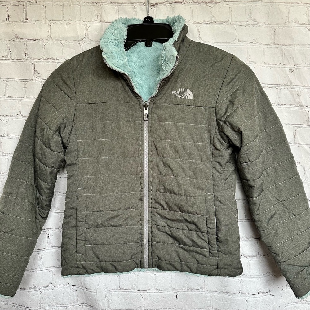 The North Face Girl Size M 10-12 Reversible Mossbud Swirl Winter Jacket Gray
